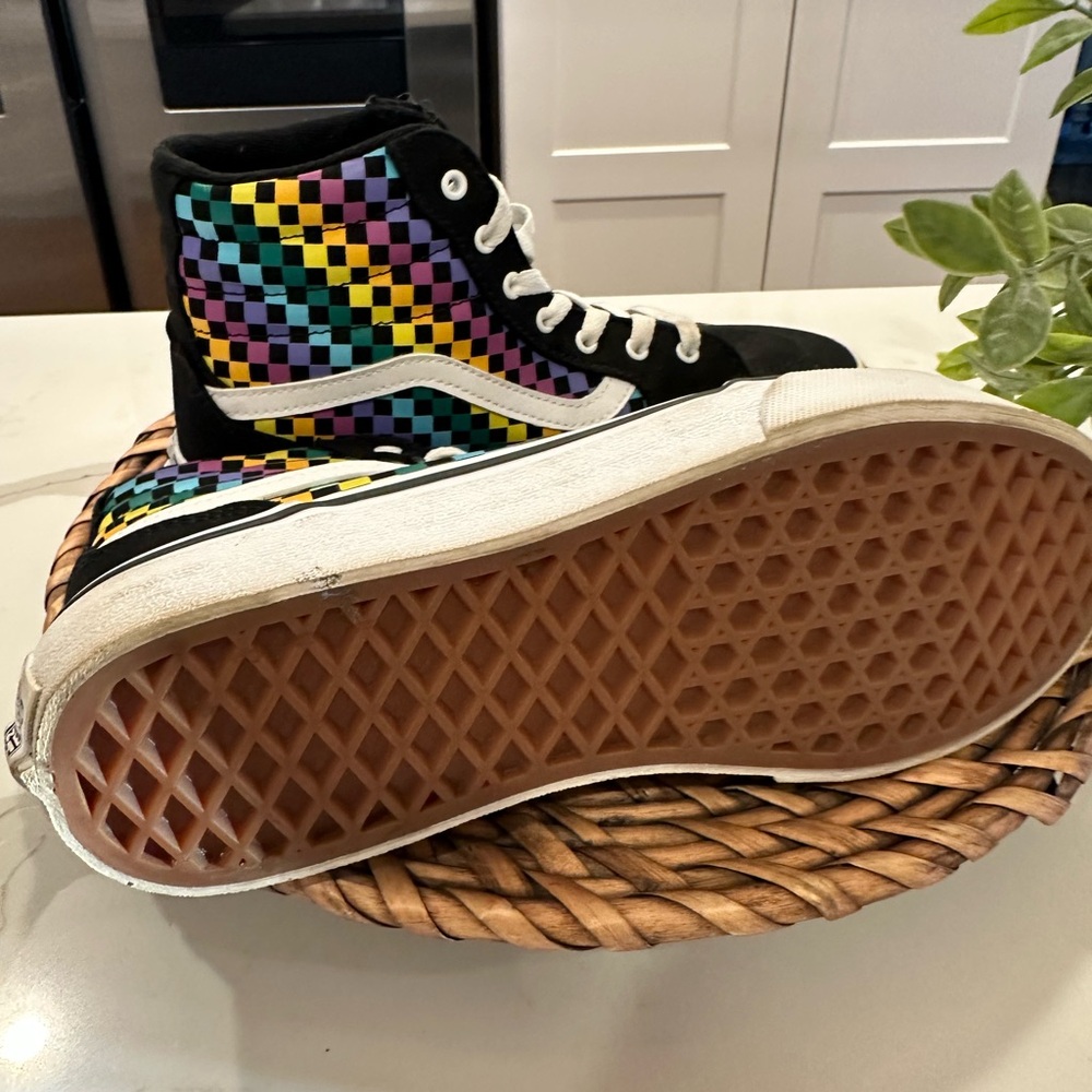 Vans Hi Top Filmore Sneakers Rainbow Check Skate Shoes Missy Sz. 5/Youth Sz 3 - Picture 4 of 5